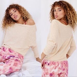 Anthropologie Damiana Pullover Dolman Sleeves Asymmetrical in Beige Size Large